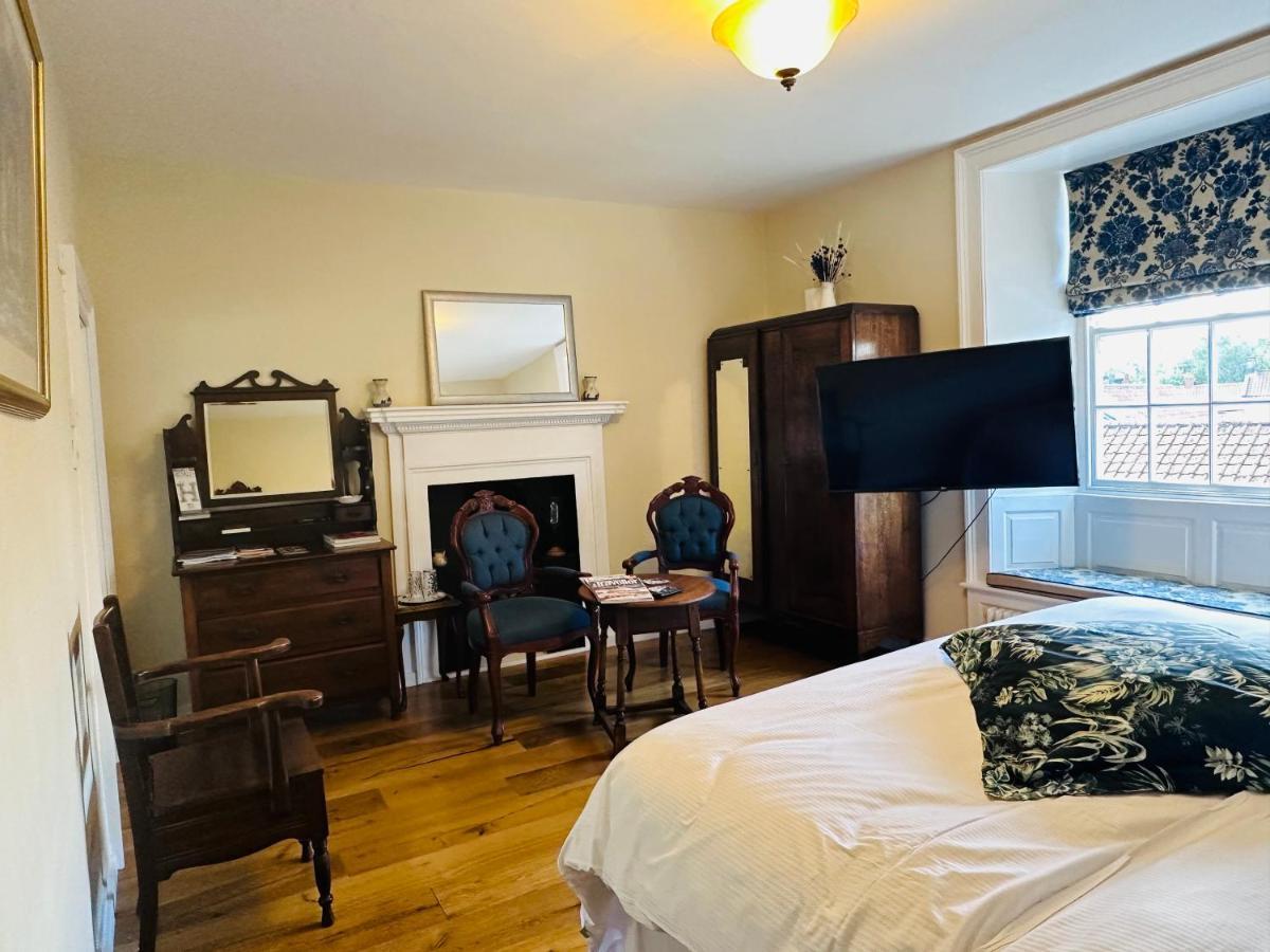 Porters Coffee Shop And B&B Helmsley Extérieur photo